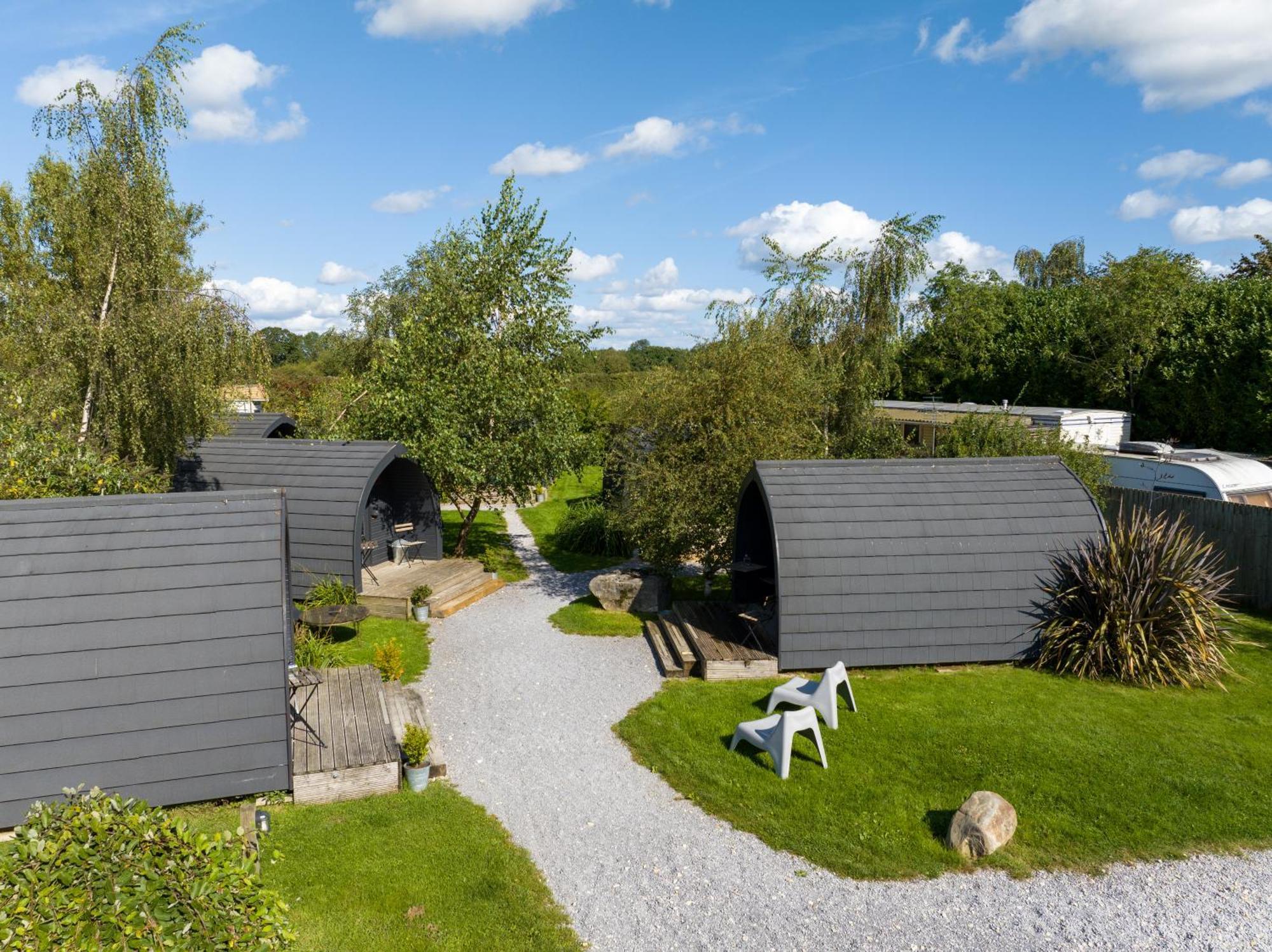 The Little Hide - Adult Only Camping Pods Wigginton  Екстериор снимка