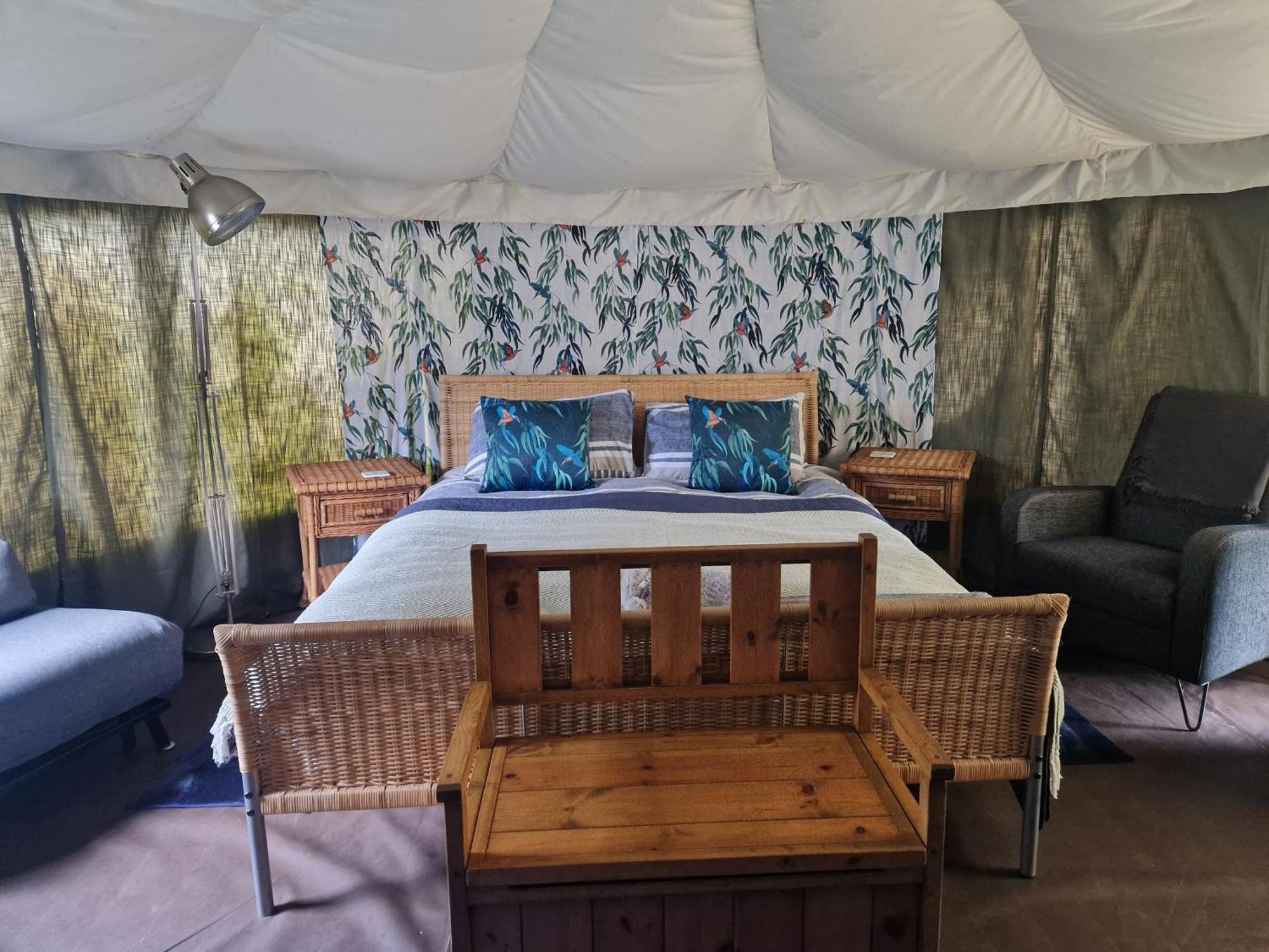 The Little Hide - Adult Only Camping Pods Wigginton  Екстериор снимка