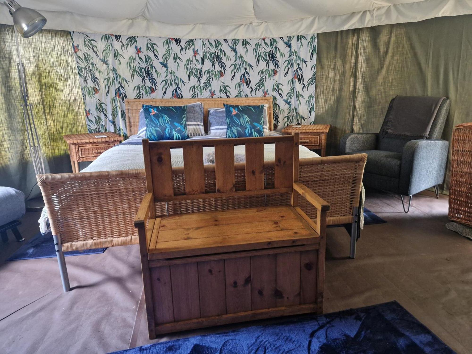 The Little Hide - Adult Only Camping Pods Wigginton  Екстериор снимка